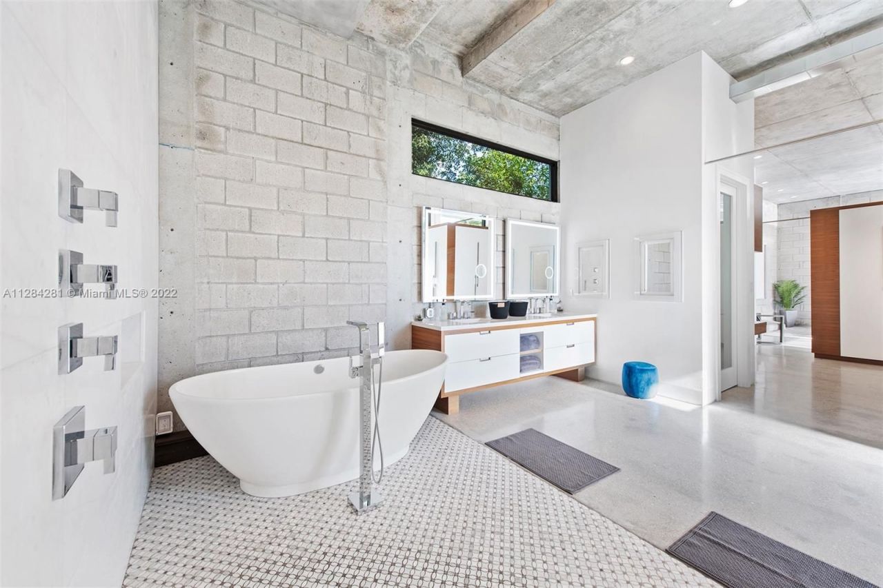 Villa à Miami, États-Unis, 400 m² - image 11