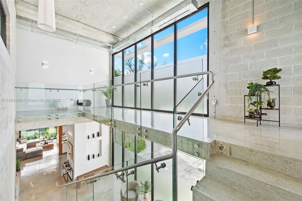 Villa à Miami, États-Unis, 400 m² - image 7