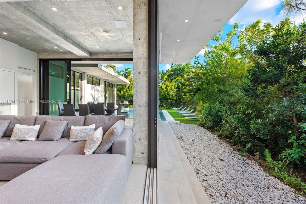Villa à Miami, États-Unis, 400 m² - image 9