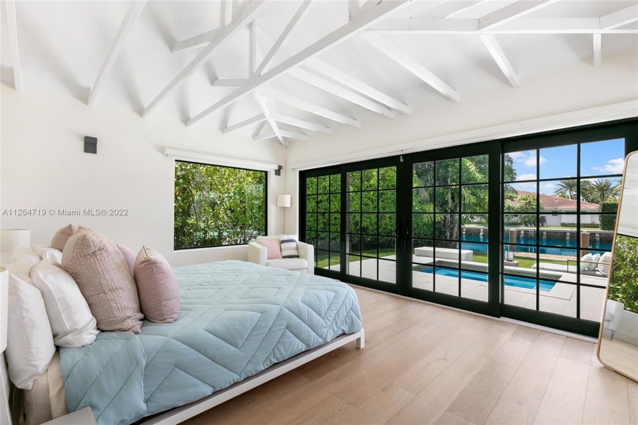 Villa à Miami, États-Unis, 300 m² - image 9