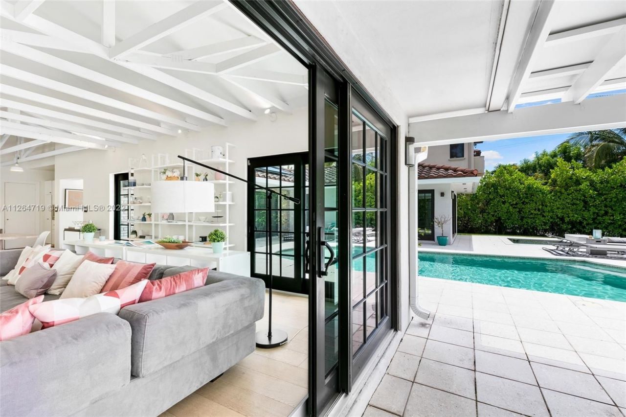 Villa à Miami, États-Unis, 300 m² - image 12