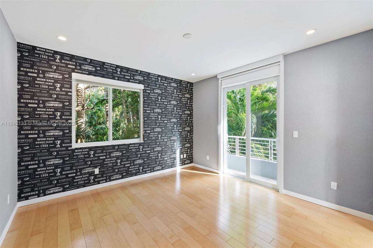 Villa en Miami, Estados Unidos, 400 m² - imagen 8