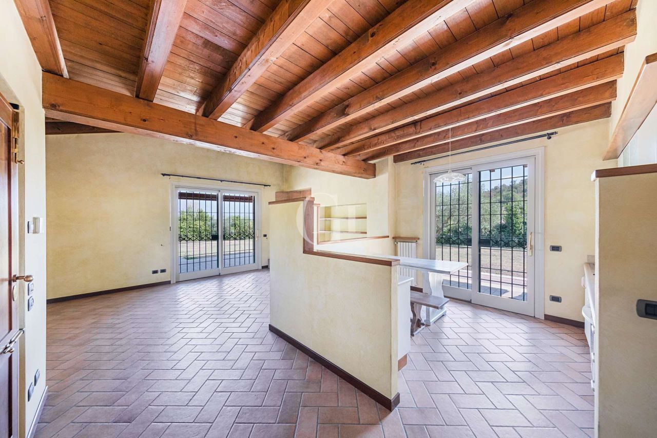 Villa in Gardasee, Italien, 300 m² - Foto 4