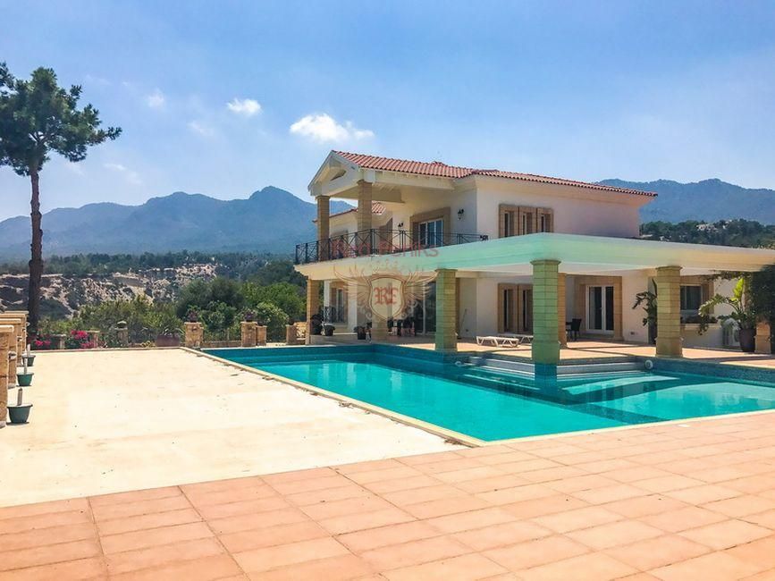 Casa en Kyrenia, Chipre, 515 m² - imagen 1