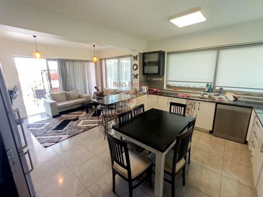 Casa a Kyrenia, Cipro, 280 m² - foto 10