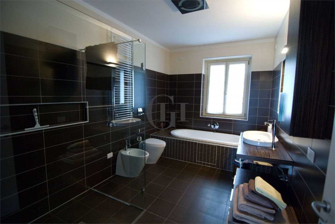 Villa in Comer See, Italien, 150 m² - Foto 18