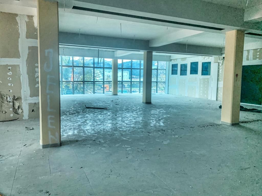 Café, Restaurant in Bar, Montenegro, 3 500 m² - Foto 7