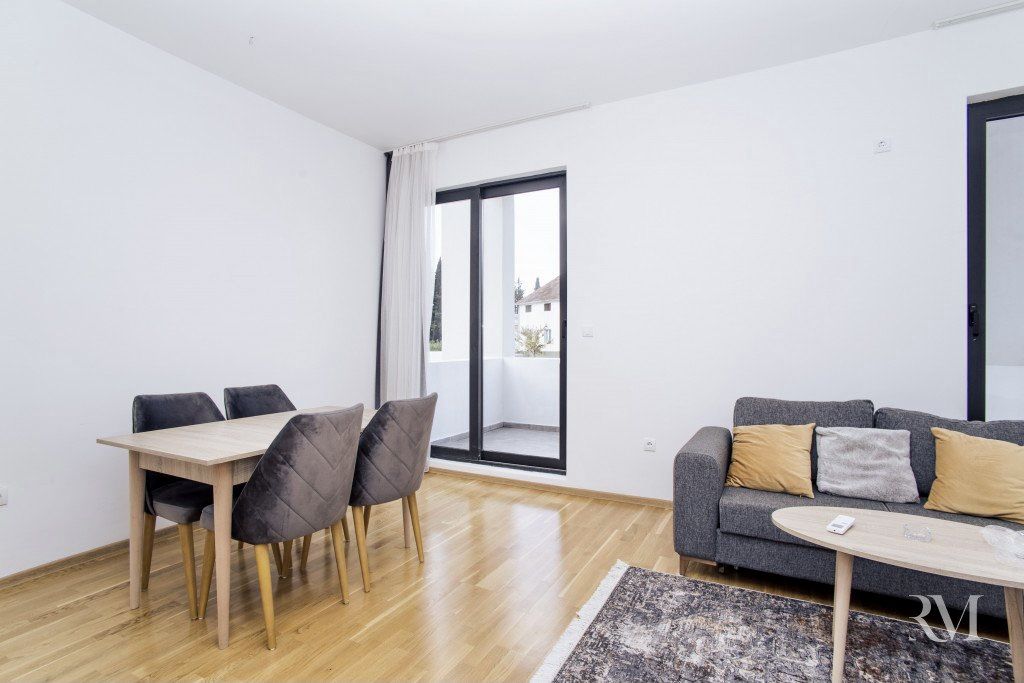 Flat in Lastva, Montenegro, 53 m² - picture 7