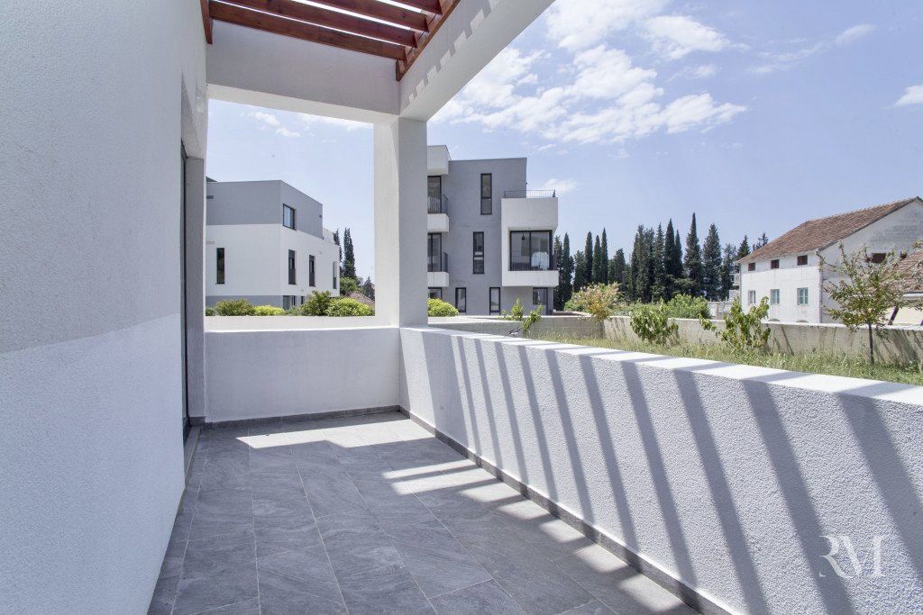 Flat in Lastva, Montenegro, 53 m² - picture 8