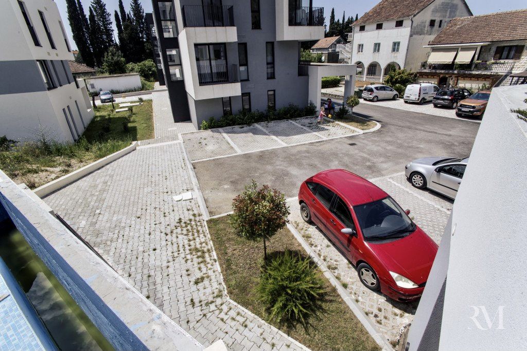 Flat in Lastva, Montenegro, 53 m² - picture 9