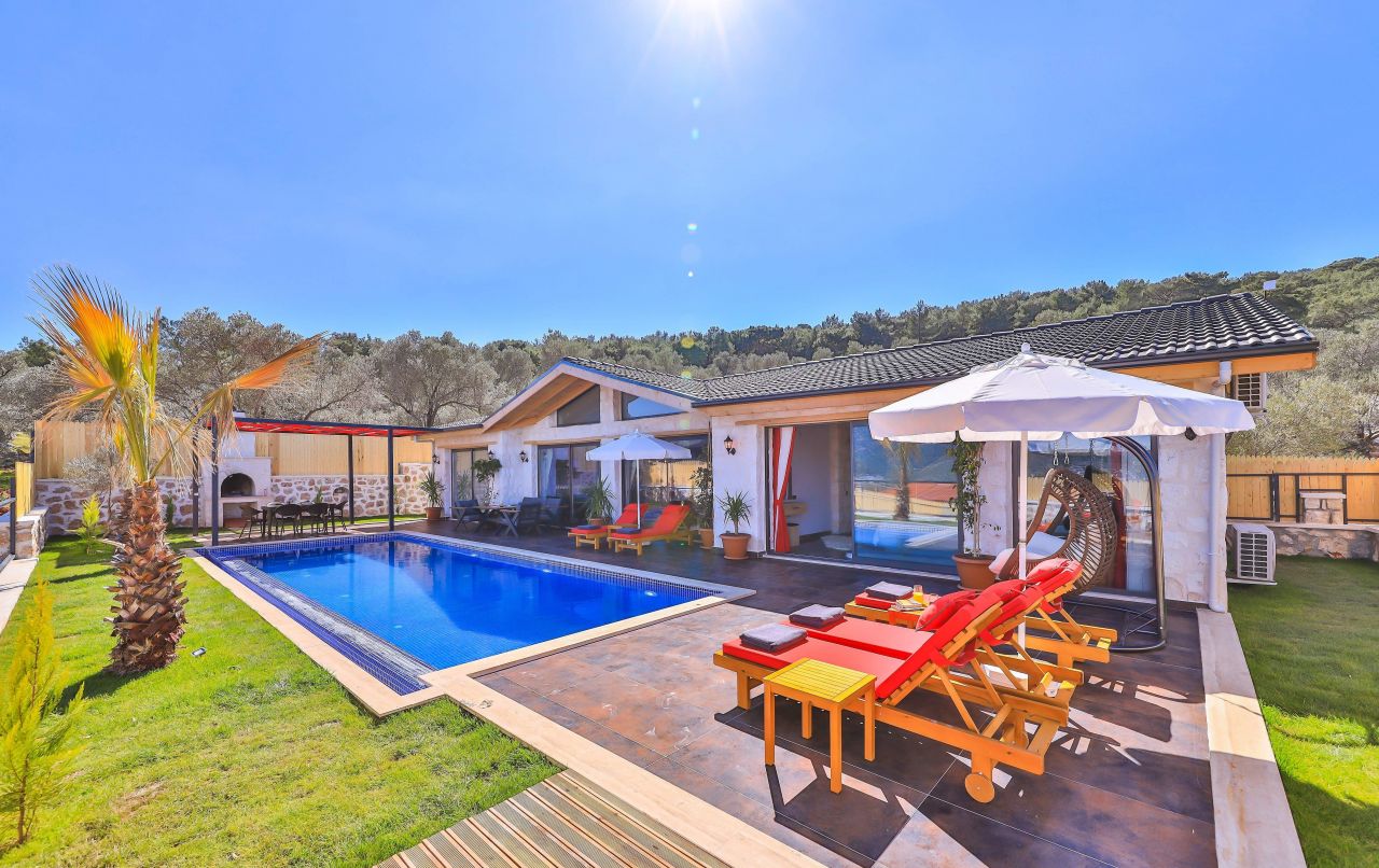 Villa in Kalkan, Türkei, 100 m² - Foto 1