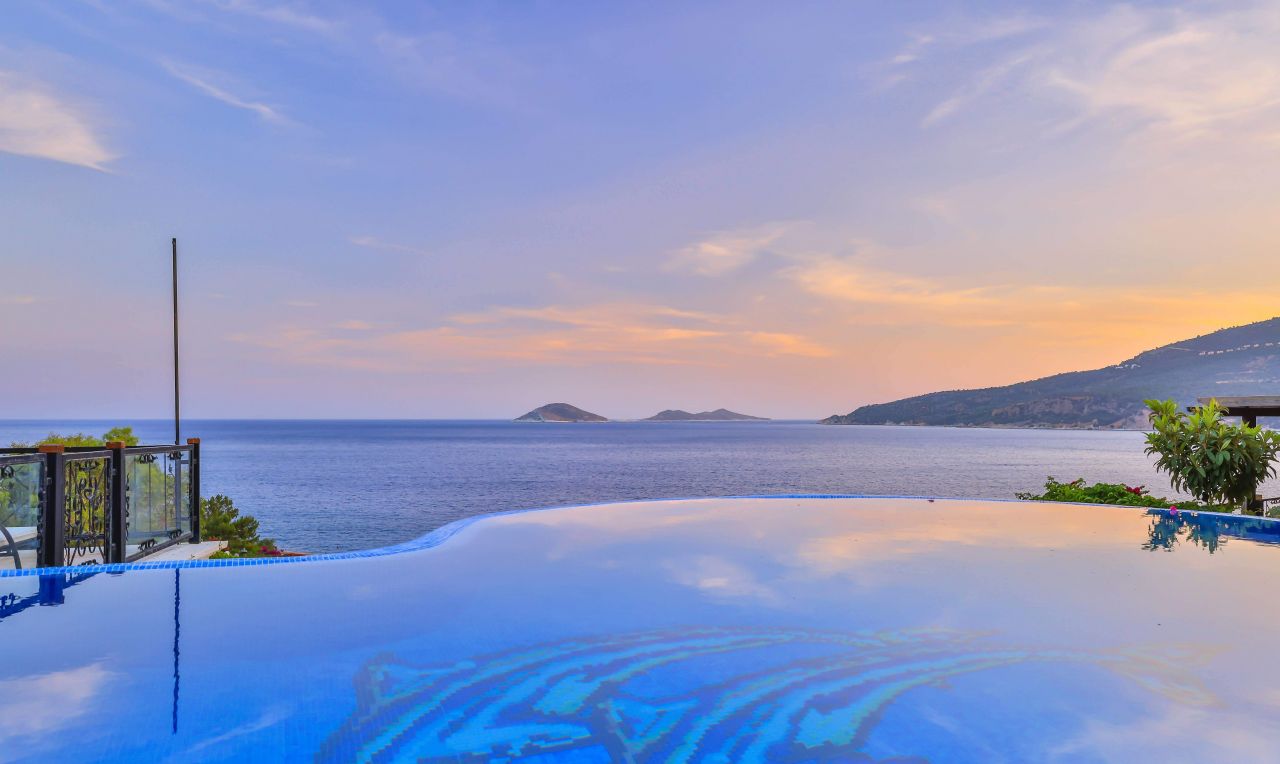 Villa in Kalkan, Turkey, 200 m² - picture 3