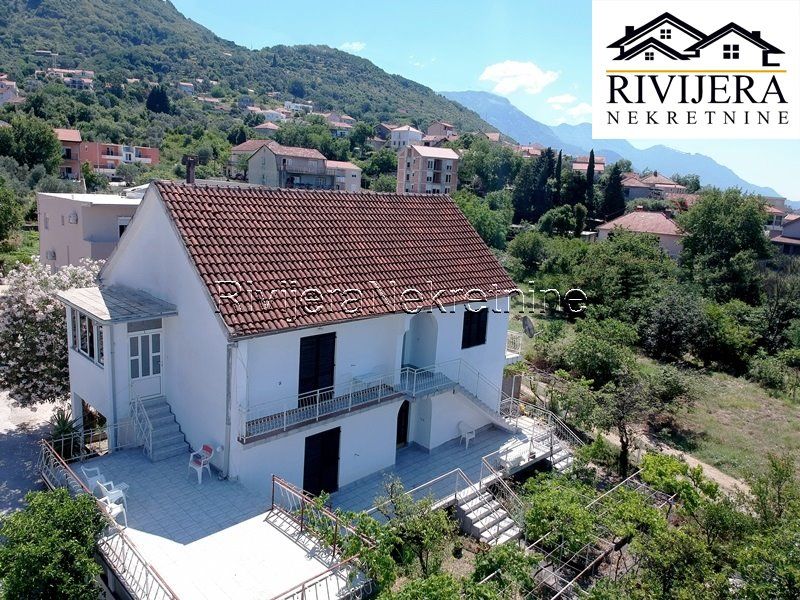 House in Tivat, Montenegro, 180 m² - picture 1