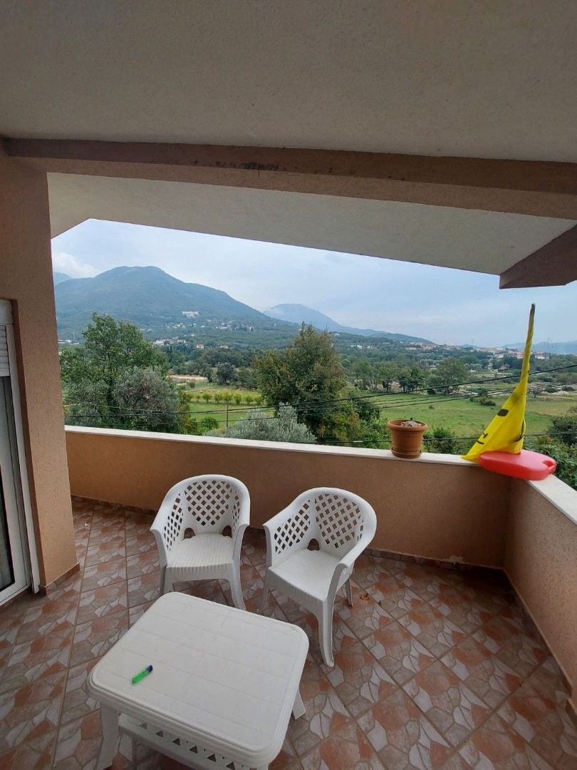 House in Bar, Montenegro, 260 m² - picture 10