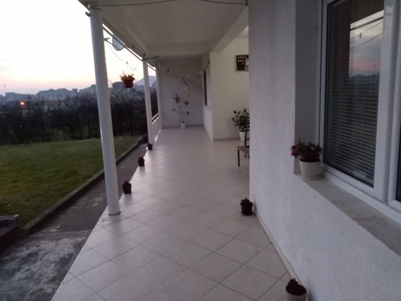 Casa en el Bar, Montenegro, 270 m² - imagen 2