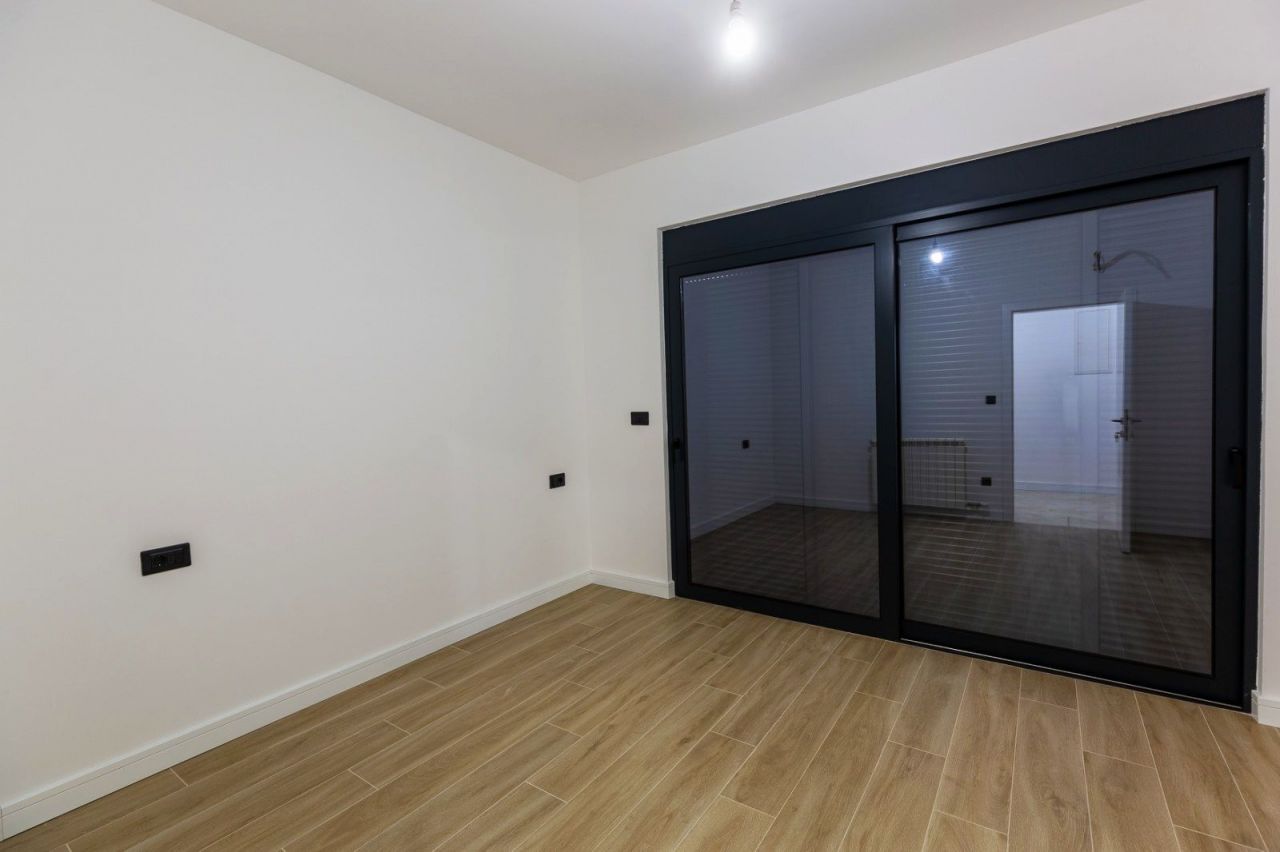 Villa en el Bar, Montenegro, 250 m² - imagen 7