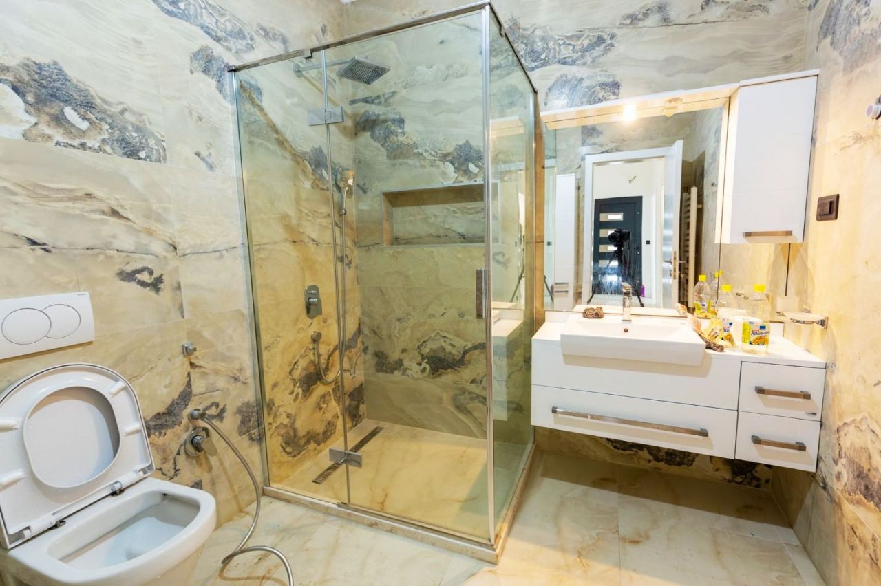 Villa en el Bar, Montenegro, 250 m² - imagen 8