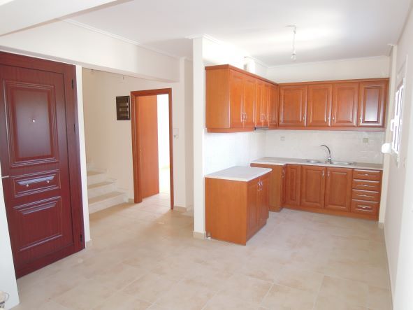 Casa a Loutraki, Grecia, 200 m² - foto 7