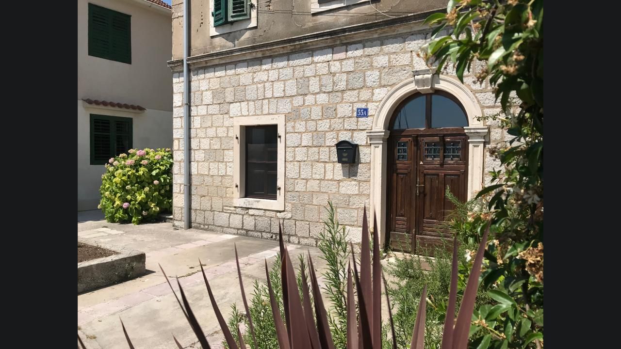 Appartement à Tivat, Monténégro, 68 m² - image 3