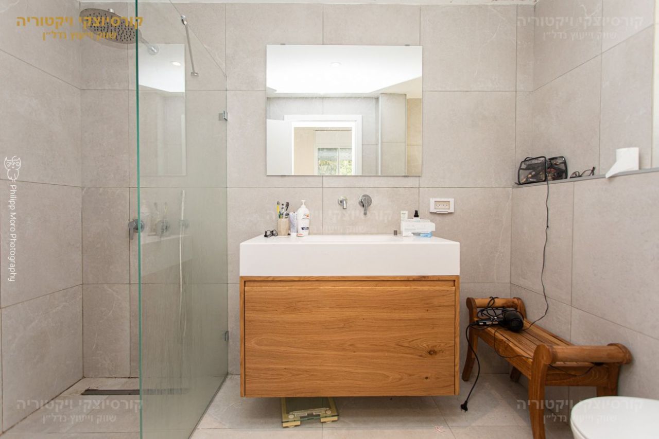 Flat in Haifa, Israel, 113 m² - picture 2