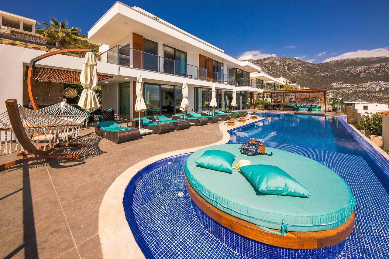 Villa in Kalkan, Türkei, 250 m² - Foto 1