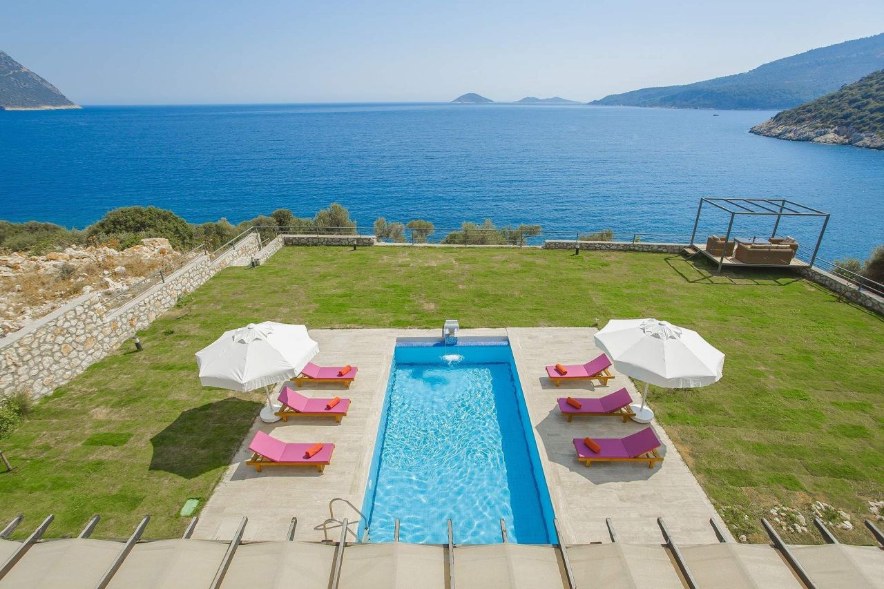 Villa in Kalkan, Türkei, 250 m² - Foto 1