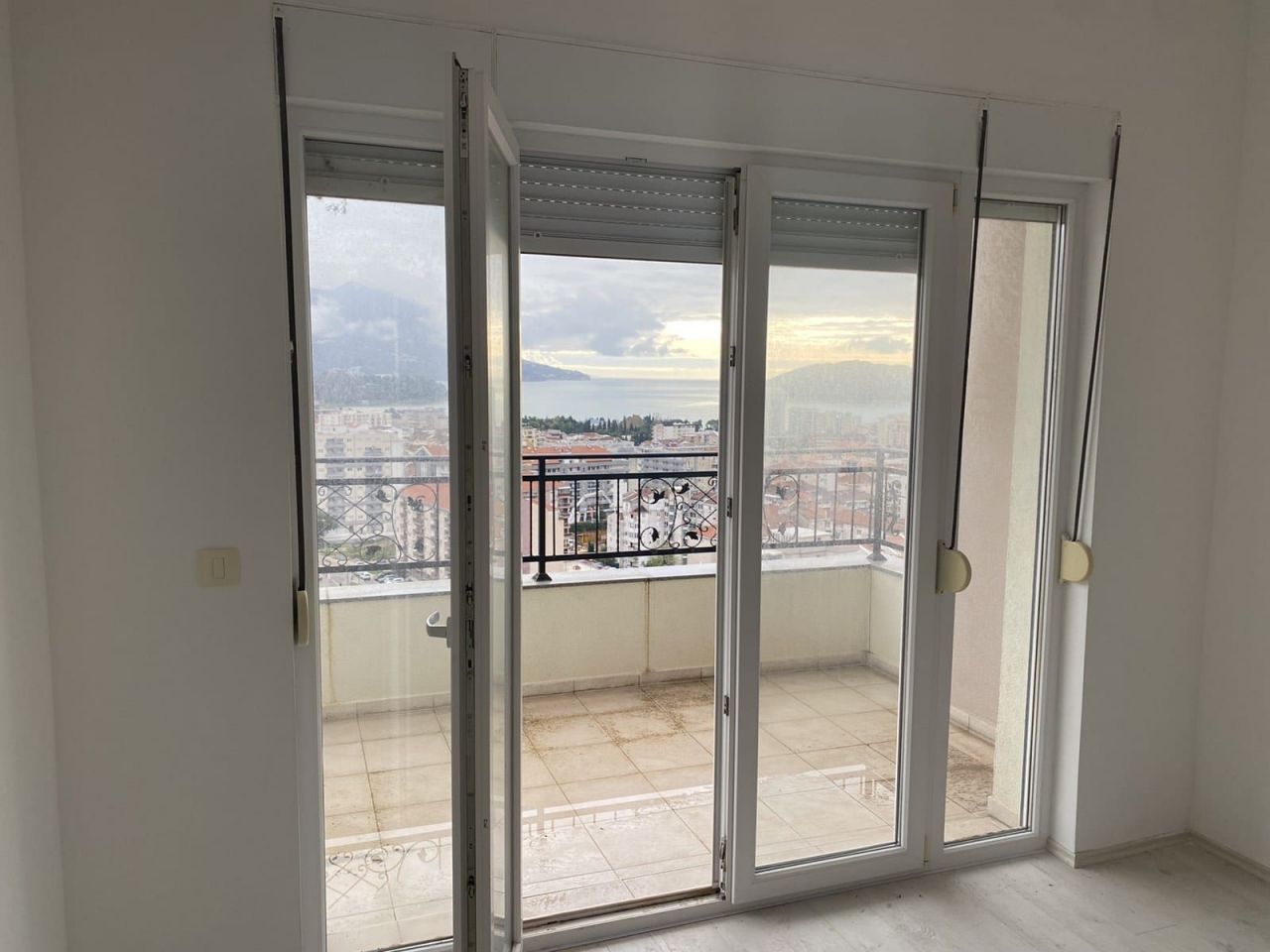 Appartement à Budva, Monténégro, 51 m² - image 1