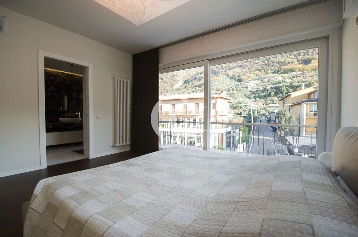 Attico sul Lago di Garda, Italia, 130 m² - foto 13