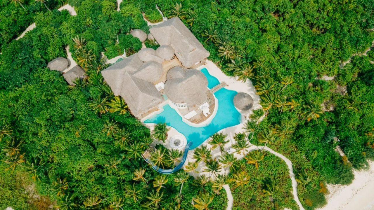 Villa Kunfunadhoo, Maldives, 1 788 m² - picture 1