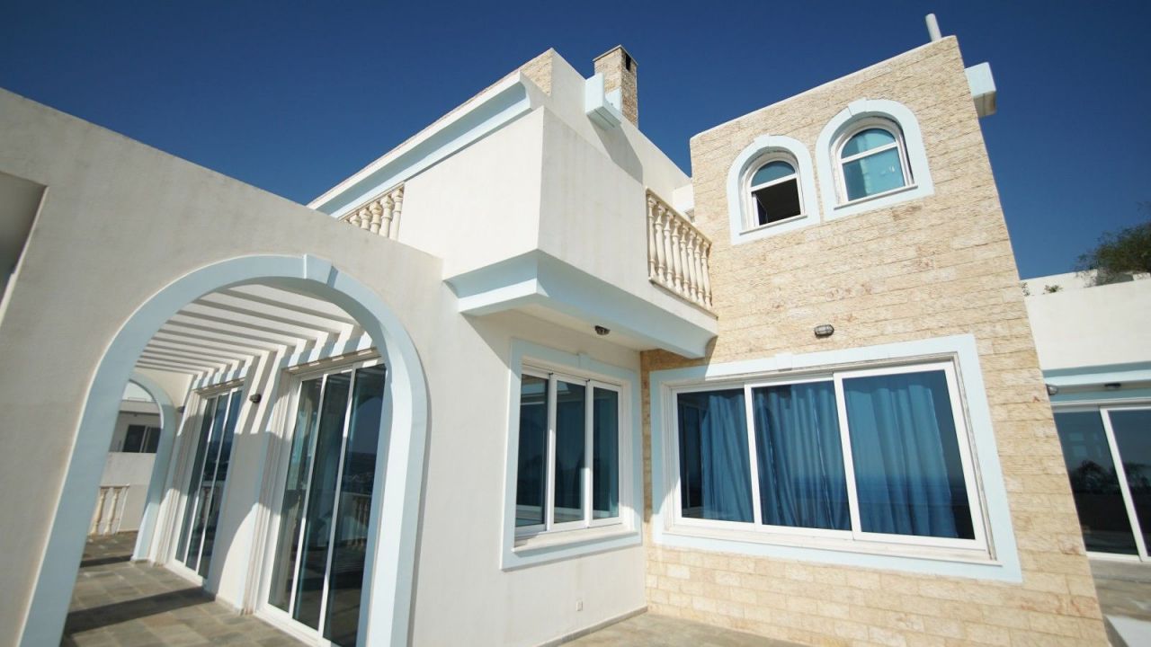 Villa in Limassol, Zypern, 330 m² - Foto 1