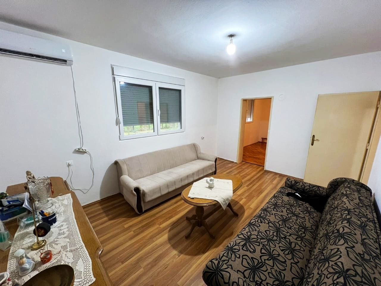 Casa en Nikšić, Montenegro, 99 m² - imagen 5