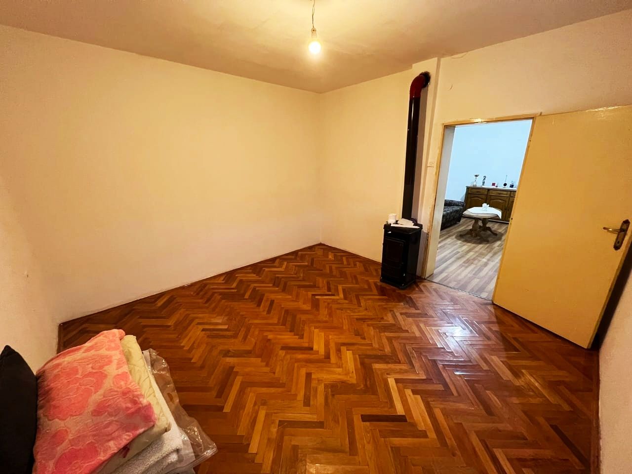 Casa en Nikšić, Montenegro, 99 m² - imagen 8