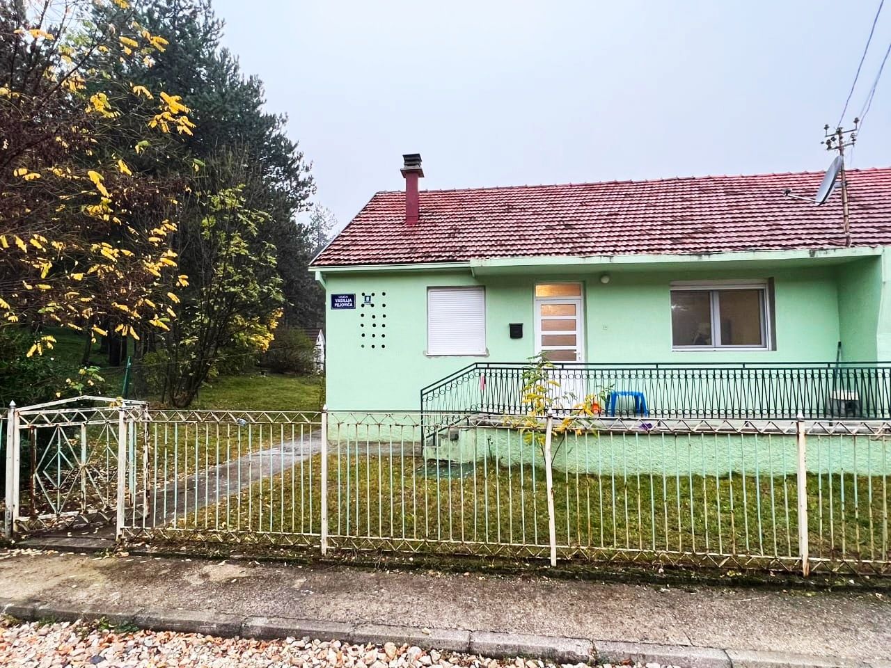 Casa en Nikšić, Montenegro, 99 m² - imagen 9