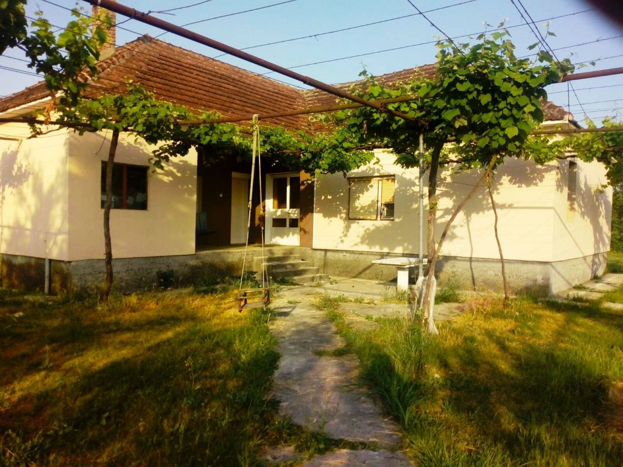 Maison à Danilovgrad, Monténégro, 145 m² - image 1