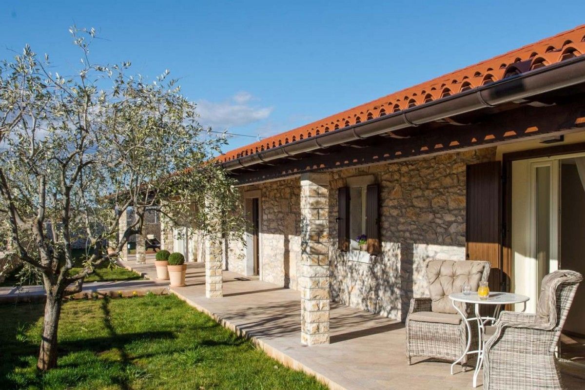 Maison à Labin, Croatie, 150 m² - image 1