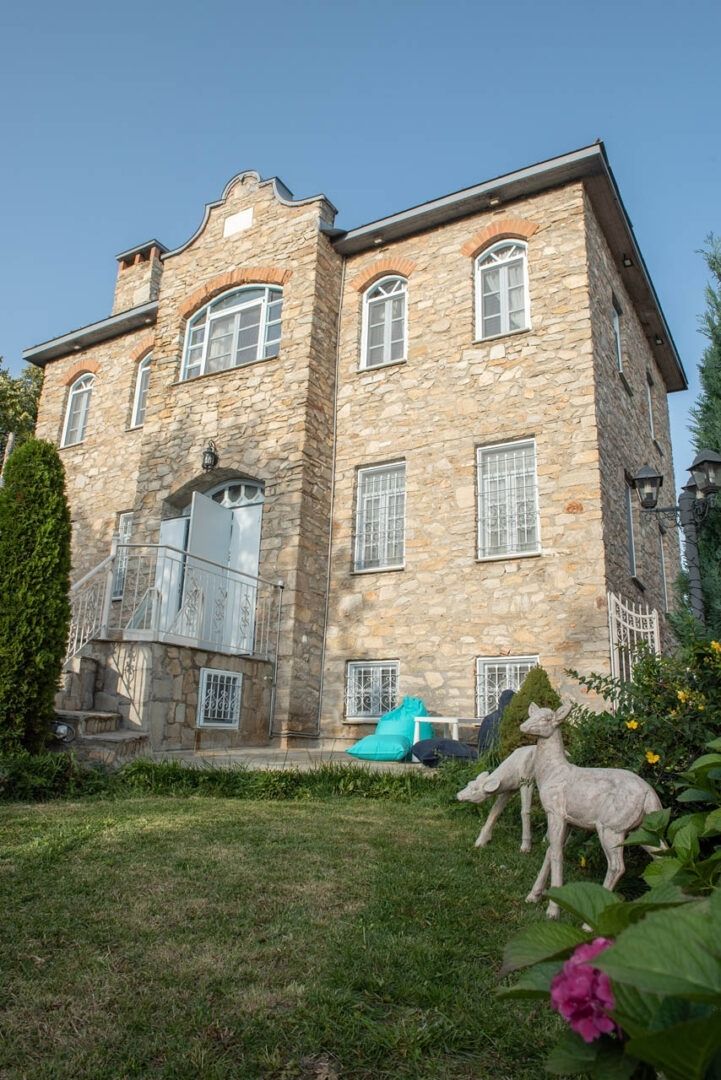 Villa a Florina, Grecia, 240 m² - foto 1
