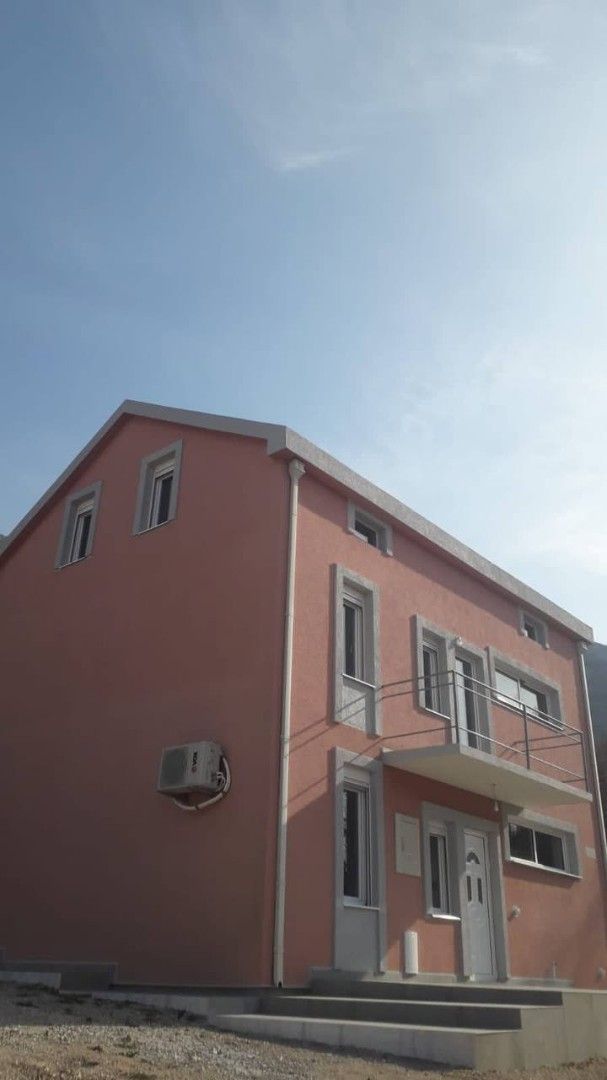 Casa a Sutomore, Montenegro, 210 m² - foto 5