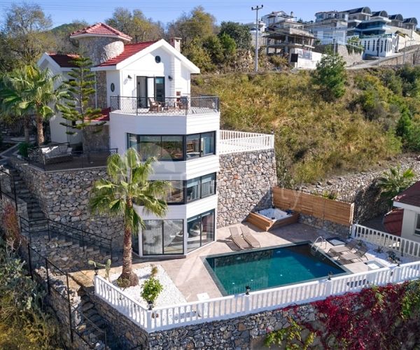 Villa en Alanya, Turquia, 340 m² - imagen 1