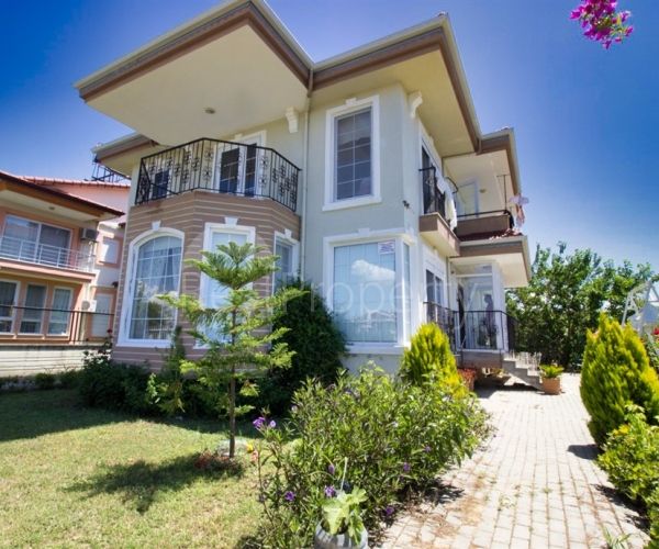 Villa in Belek, Türkei, 415 m² - Foto 1