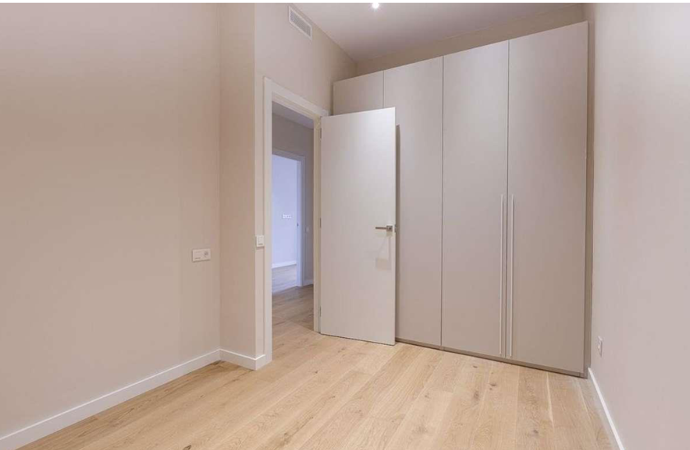 Apartamento en Barcelona, España, 136 m² - imagen 8