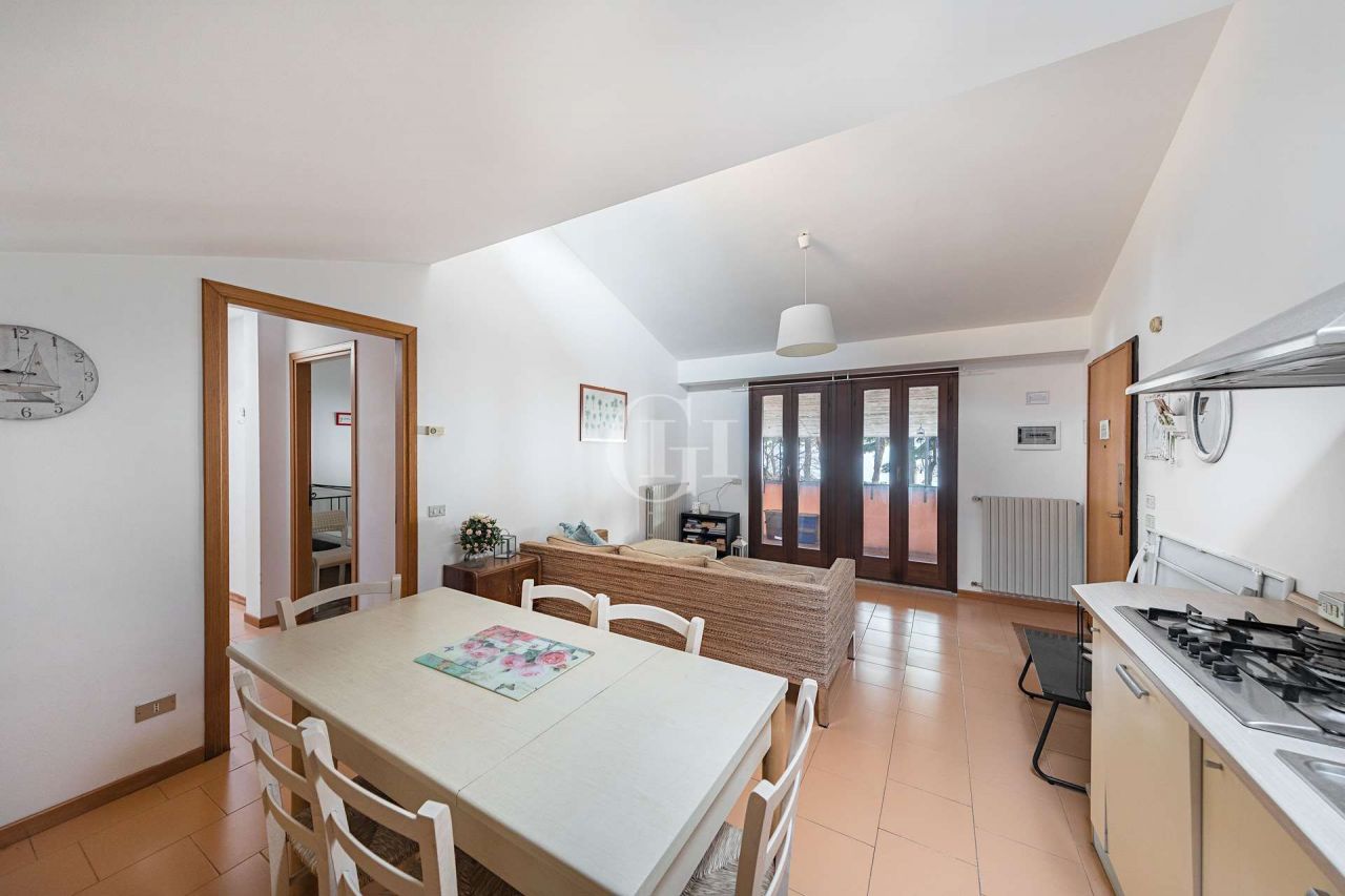 Apartment on Lake Garda, Italy, 110 m² - picture 7