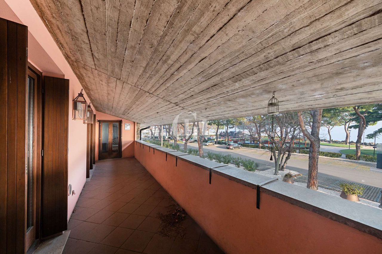 Apartment on Lake Garda, Italy, 110 m² - picture 6