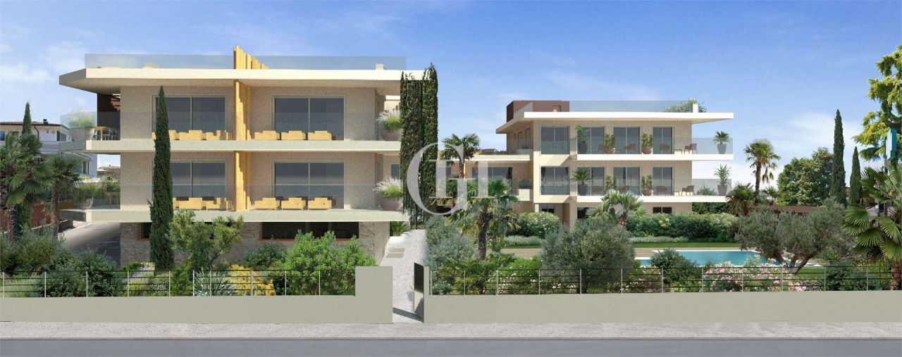 Penthouse on Lake Garda, Italy, 201 m² - picture 5