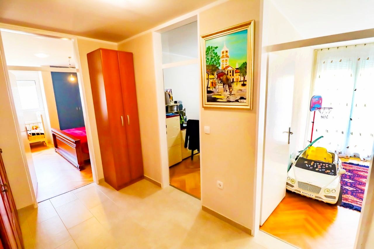 Appartamento a Bar, Montenegro, 112 m² - foto 3