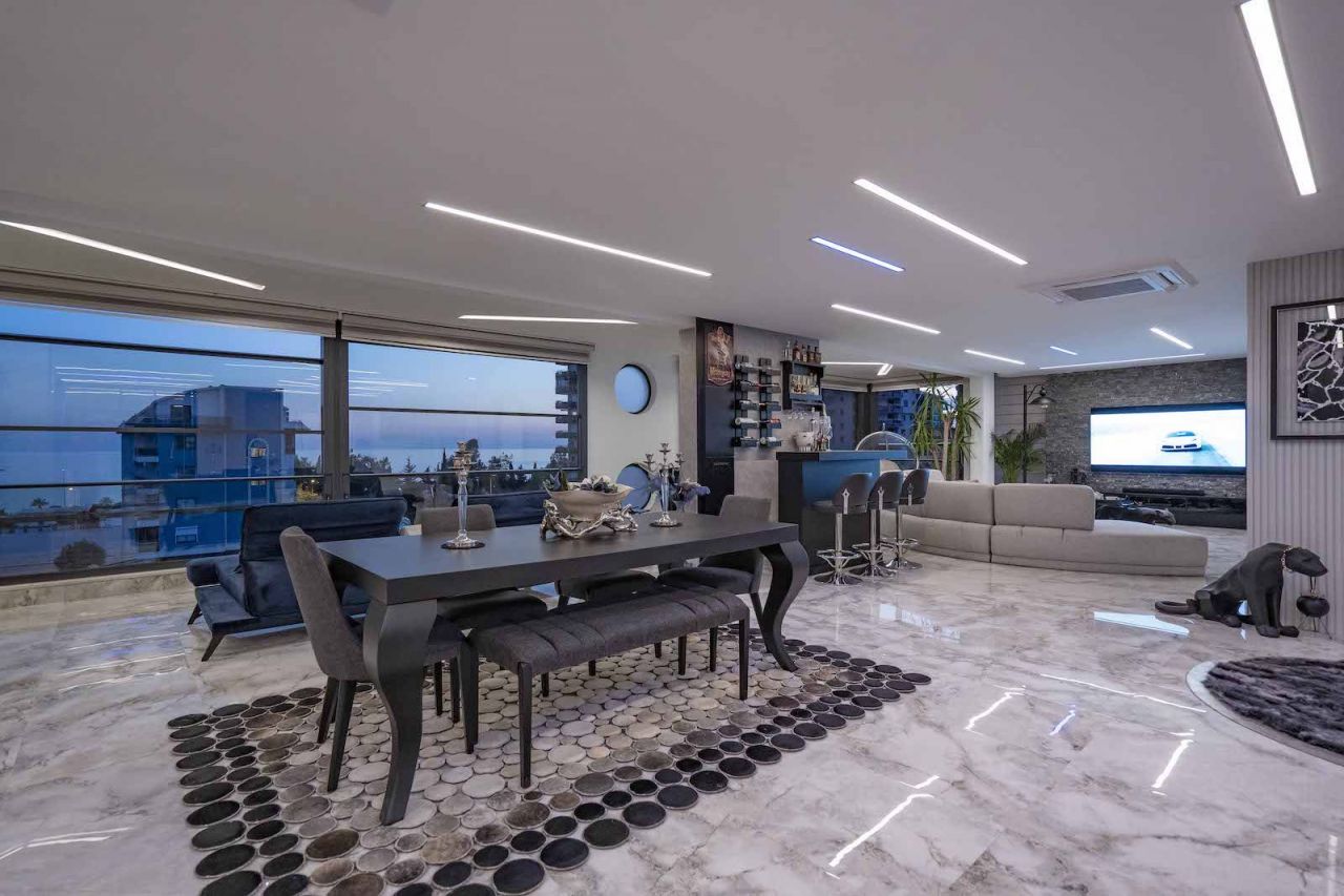 Penthouse in Alanya, Turkey, 385 m² - picture 1