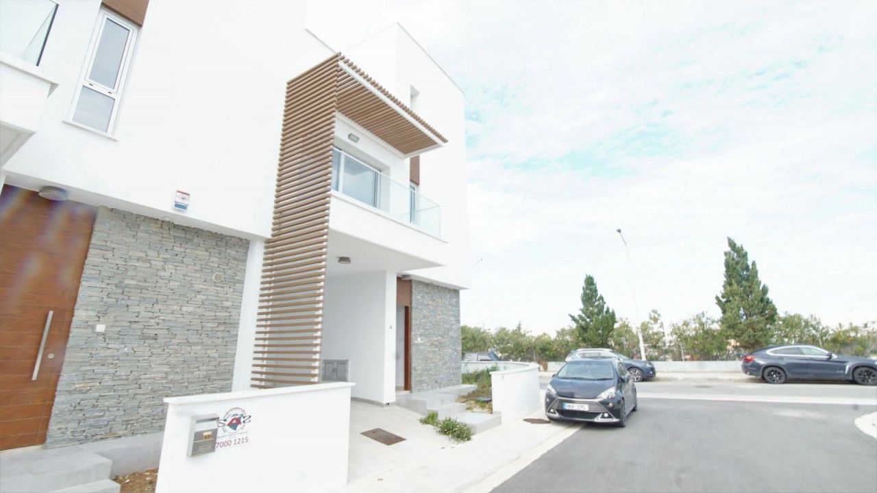 Villa à Paphos, Chypre, 175 m² - image 1