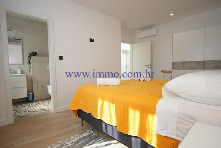 Villa en Trogir, Croacia, 200 m² - imagen 7