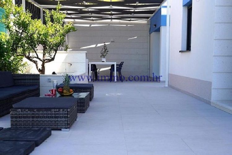 Villa en Trogir, Croacia, 200 m² - imagen 14