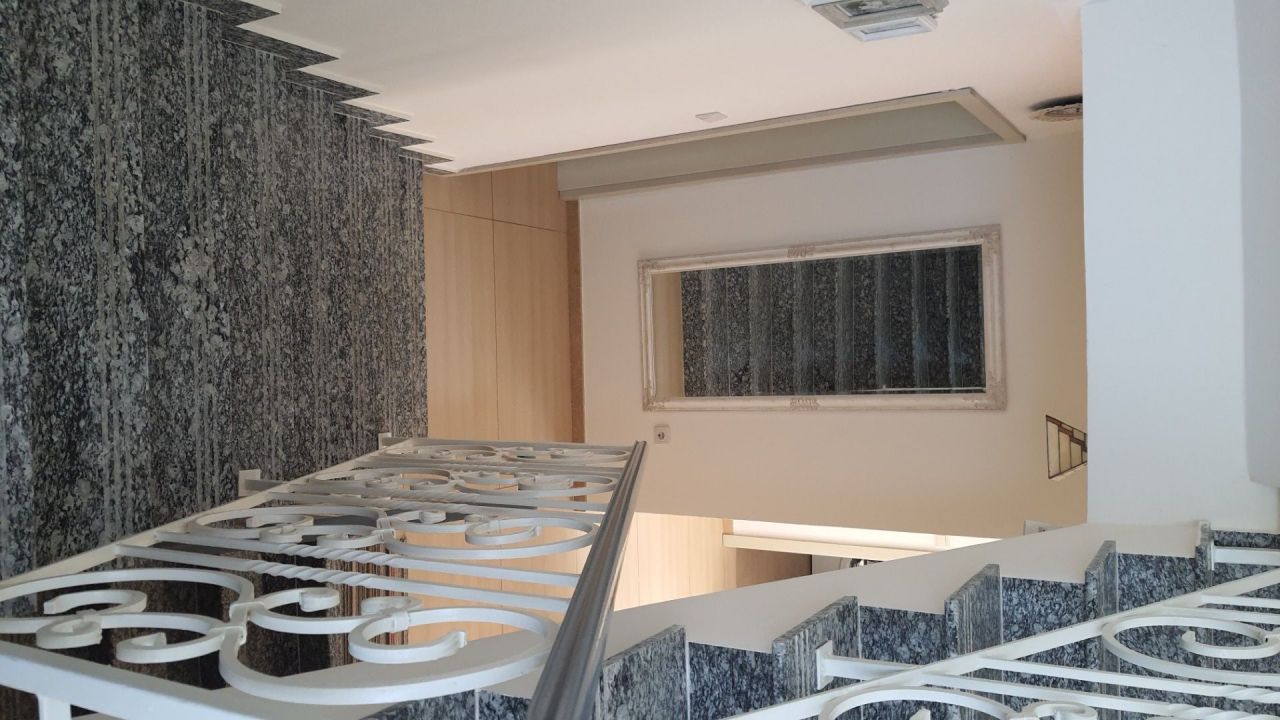 Villa in Bar, Montenegro, 307 m² - picture 14