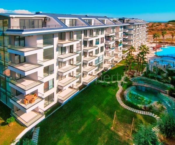 Flat in Alanya, Turkey, 185 m² - picture 1